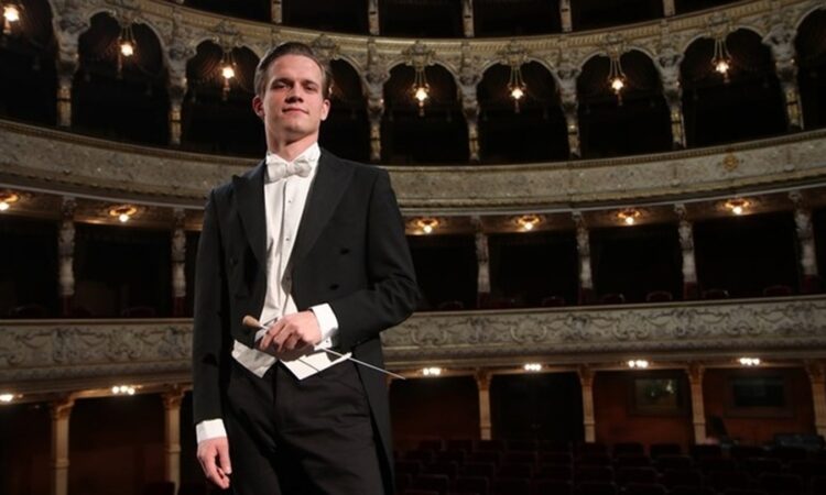 Royal Elegance Presented by the Royal Bangkok Symphony Orchestra (RBSO) - TRAVELINDEX