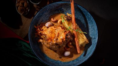 Plate-of-the-Month-Massaman-Beef-Cheek-Curry-Carlton-Hotel-Bangkok-Sukhumvit-4JPVMH.jpg